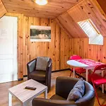 Le Chant Des Oiseaux Bed and Breakfast 3*