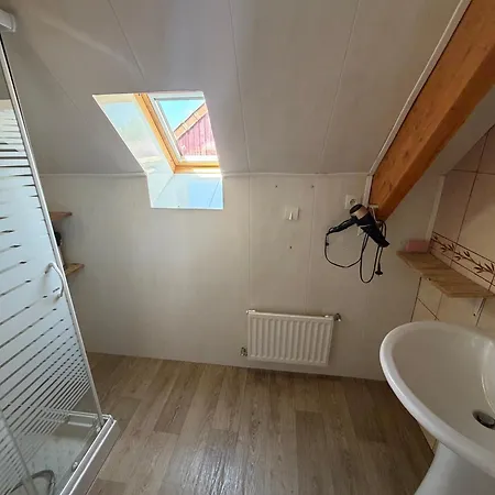 Le Chant Des Oiseaux Pour Deux A Quelques Minutes De La Baie De Somme Entre Nature Et Teletravail Bed & Breakfast